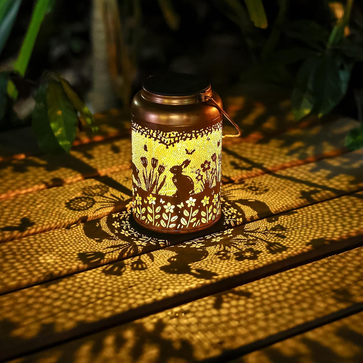 Fathers Day Gifts Rabbit Solar Lanterns Outdoor Waterproof,Hanging Bunny Solar Lights Metal Decoration Outside for Yard,Patio,Porch, Pathway, Lawn Garden Decor Lantern Gifts for Women Mom