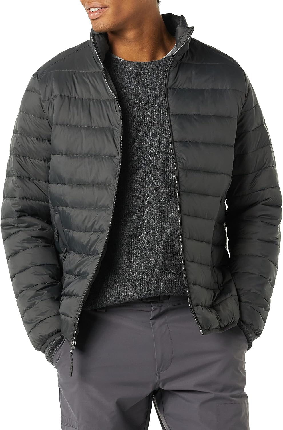 Amazon Essentials Men's Packable Lightweight Water-Resistant Puffer Jacket (Available in Big & Tall)