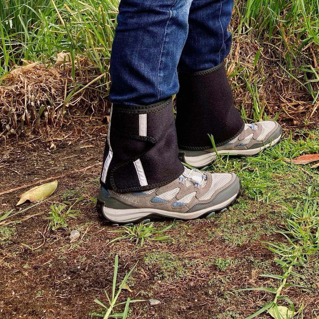 21C Neoprene Low Leg Gaiters for Hiking Trails, Yard Work - Keep Debris Out - Quick On/Off Design with Reflective Strips - Adjustable Hook-to-Fabric Fit - 1 Pair