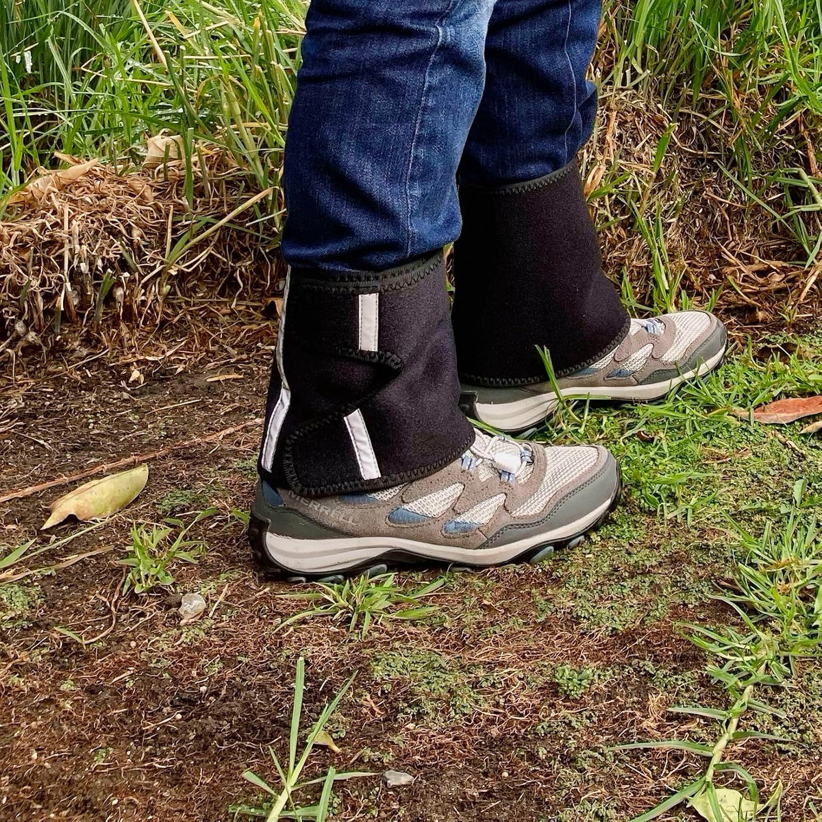 21C Neoprene Low Leg Gaiters for Hiking Trails, Yard Work - Keep Debris Out - Quick On/Off Design with Reflective Strips - Adjustable Hook-to-Fabric Fit - 1 Pair
