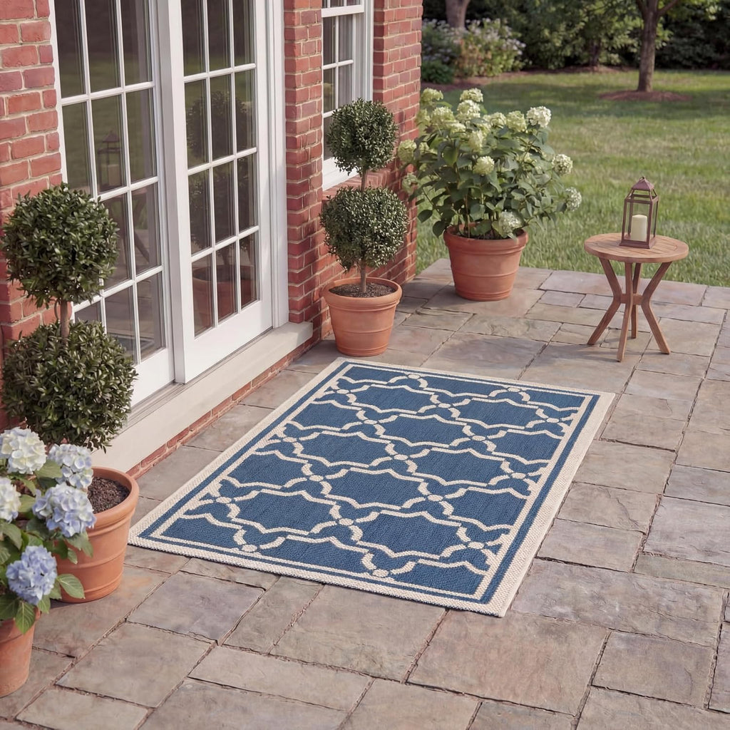 SAFAVIEH Courtyard Collection 2' x 3'7" Blue/Beige CY6916 Indoor/ Outdoor Waterproof Easy Cleaning Patio Backyard Mudroom Accent Rug