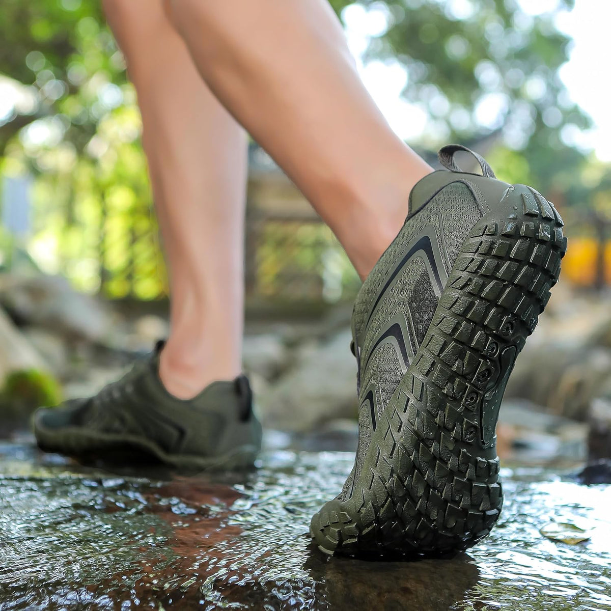UBFEN Water Shoes for Men and Women Quick Dry Barefoot Hiking Swim Footwear