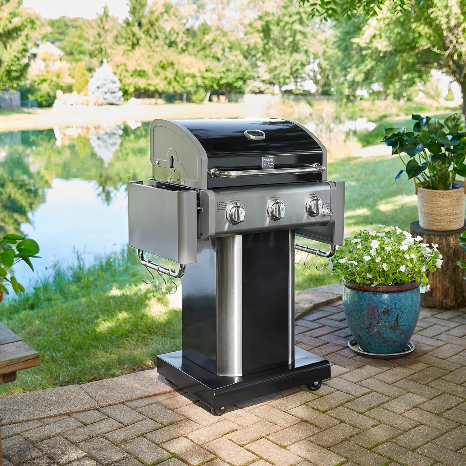 Kenmore 3-Burner Propane BBQ Grill, 30,000 BTUs Gas Grill with Cast Iron Cooking Grates, Folding Side Tables & Wheels, Outdoor Grill with Tool Hooks, Black