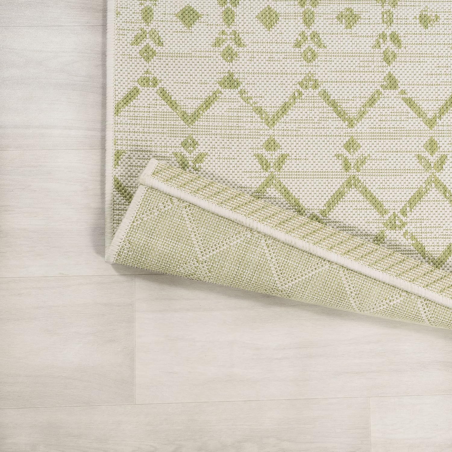 JONATHAN Y Moroccan Geometric Indoor Outdoor Runner Rug 2X8 Cream/Green, Ourika Textured Weave for Backyard, Patio, Porch, Easy-Cleaning, High Traffic, Pet-Friendly, Non-Shedding (SMB108M-28)