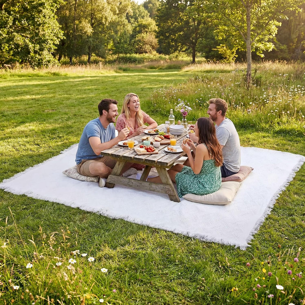 Frienda 72 x 92 Inch Large White Outdoor Picnic Blanket Woven Cotton