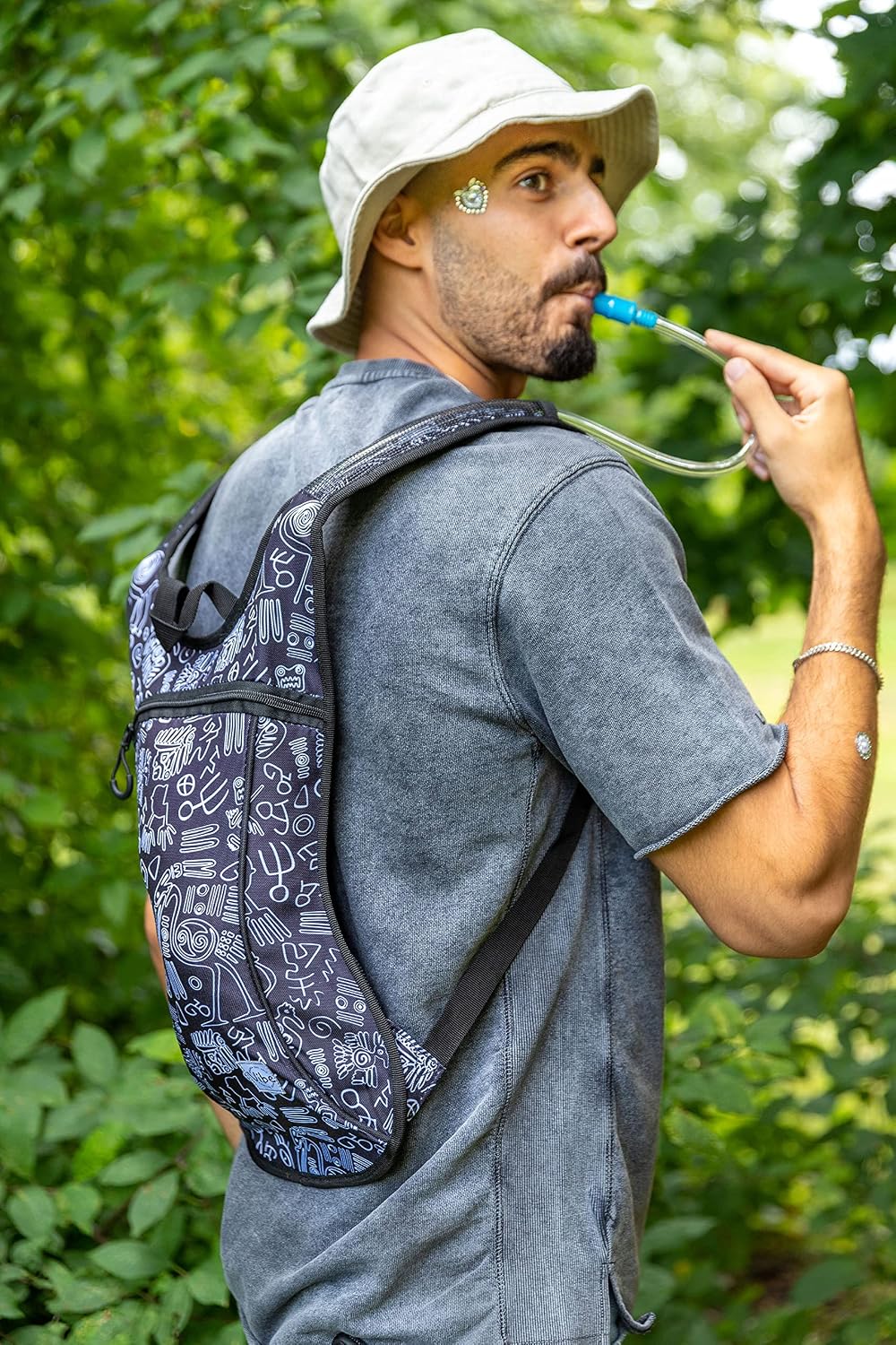 Vibe Festival Gear Rave Hydration Pack Backpack with 2L Water Bladder for Women Men – Festival Hydropack, Hydro Pack, Leak Proof, Lightweight – Teens, Party, Hiking, Running, Outdoor Sports