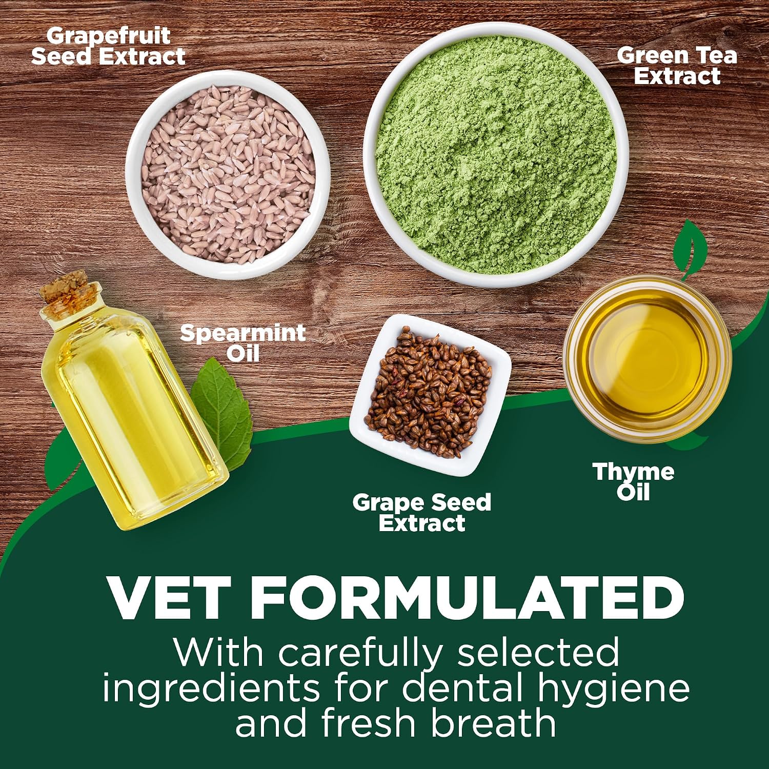 Vet's Best Finger Dental Wipes for Dogs & Cats, Fresh Breath, 50 Count