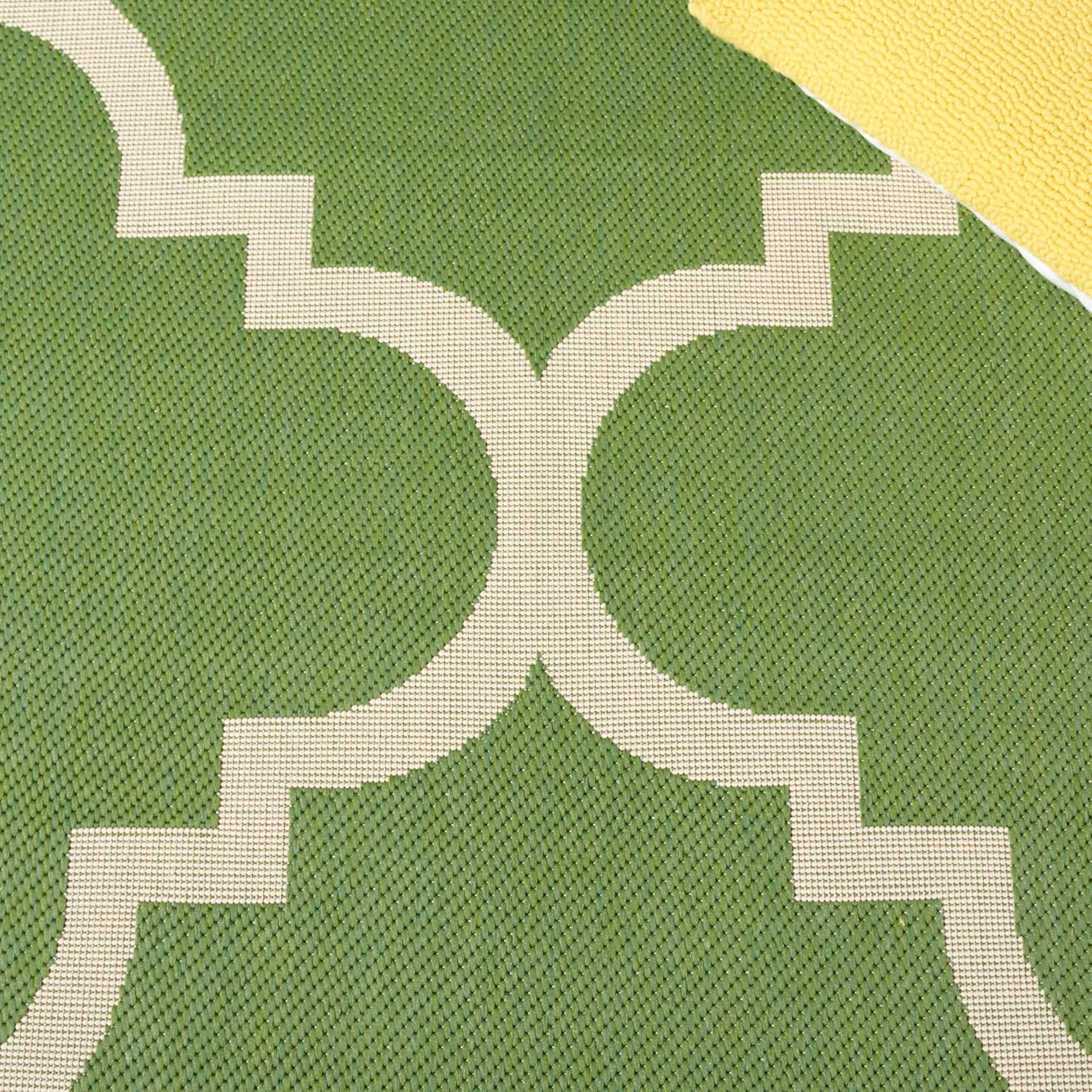 SAFAVIEH Washable Rug Outdoor Courtyard Collection - 2' x 3'7", Green & Beige, Non-Shedding & Easy Cleaning, Ideal for Patio, Front Door, Entryway, Doormat (CY6243-244)