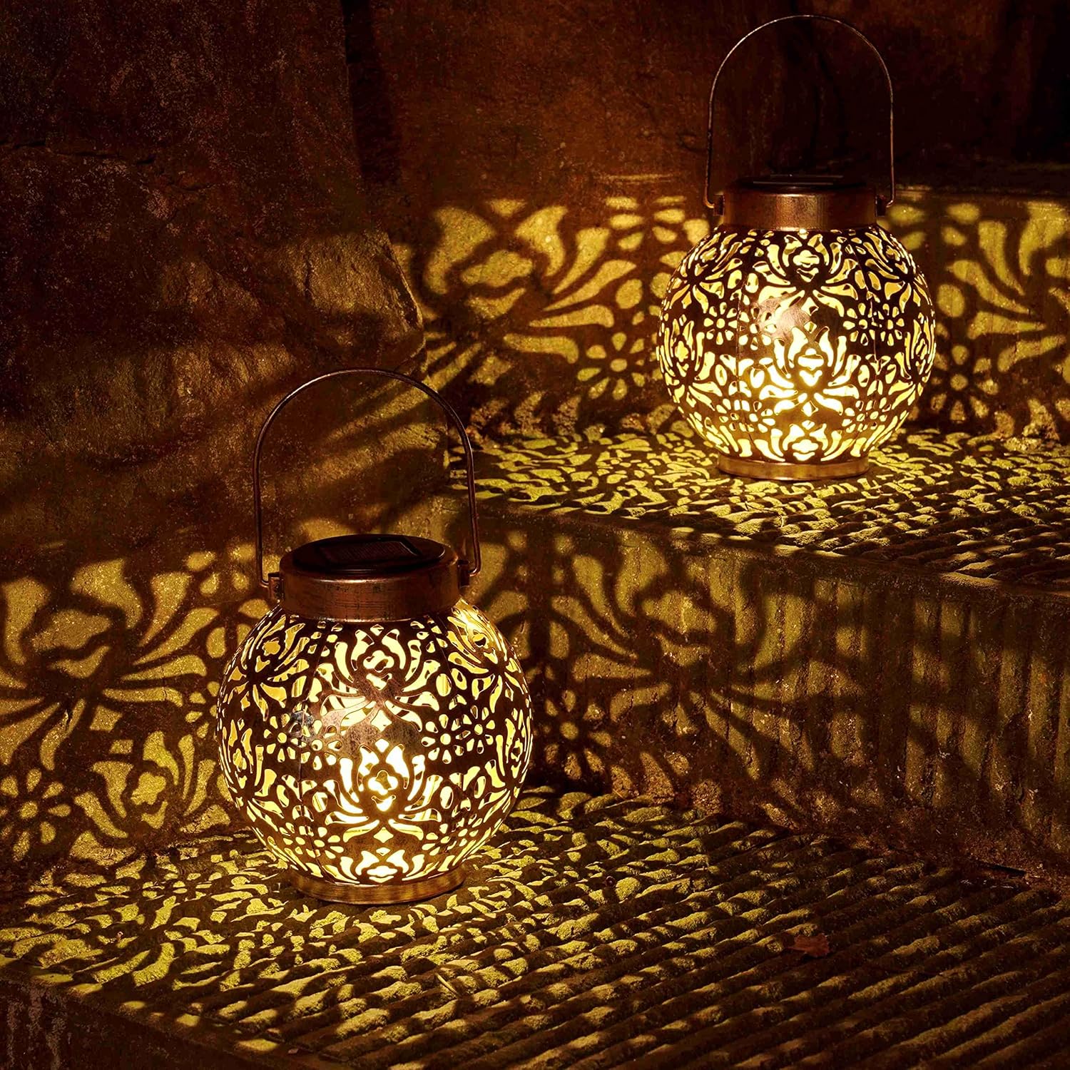 Set of 2 Solar Hanging Lanterns Outdoor for Garden Patio, Bronze