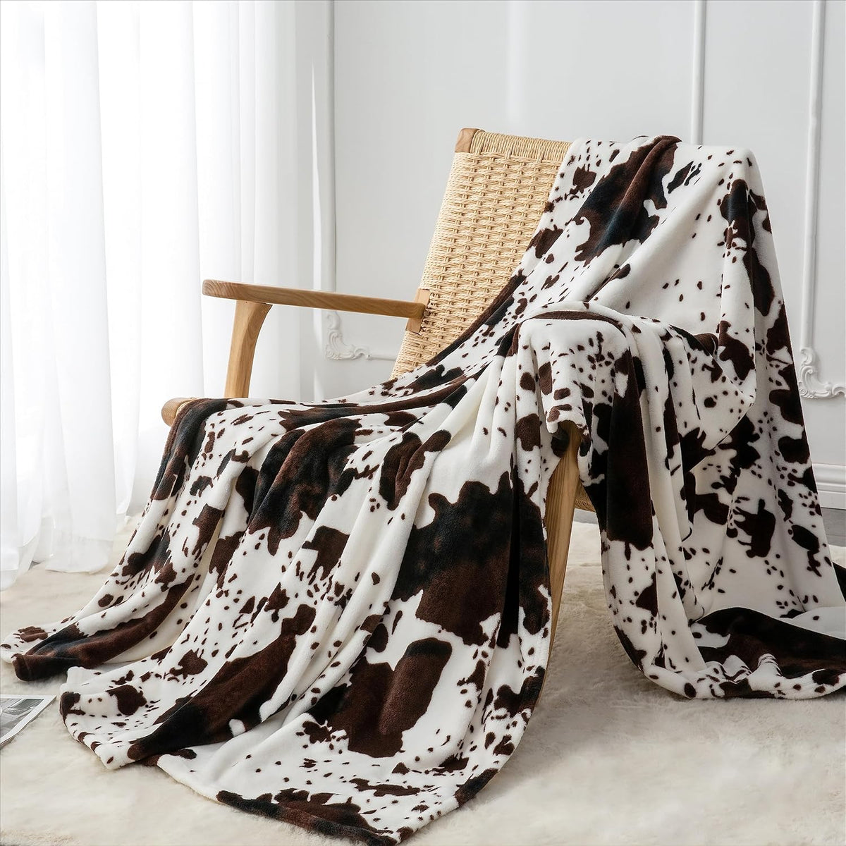 BEDELITE Fleece Blanket Soft Plush Throw for Couch Brown Cow 50"x60"