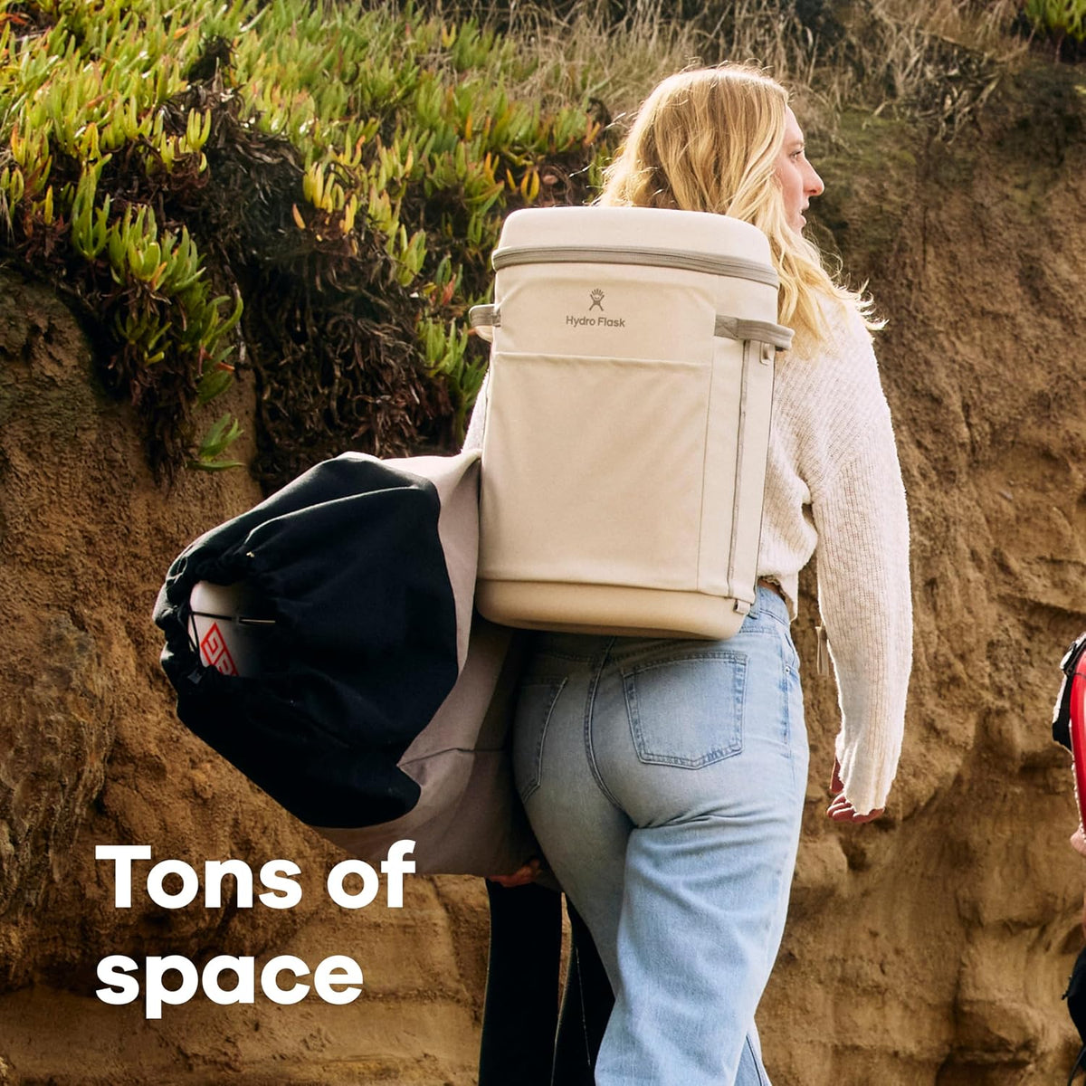 Hydro Flask Carryout Cooler Backpack - Insulated Portable Soft Cooler - 22 L Capacity in Oat