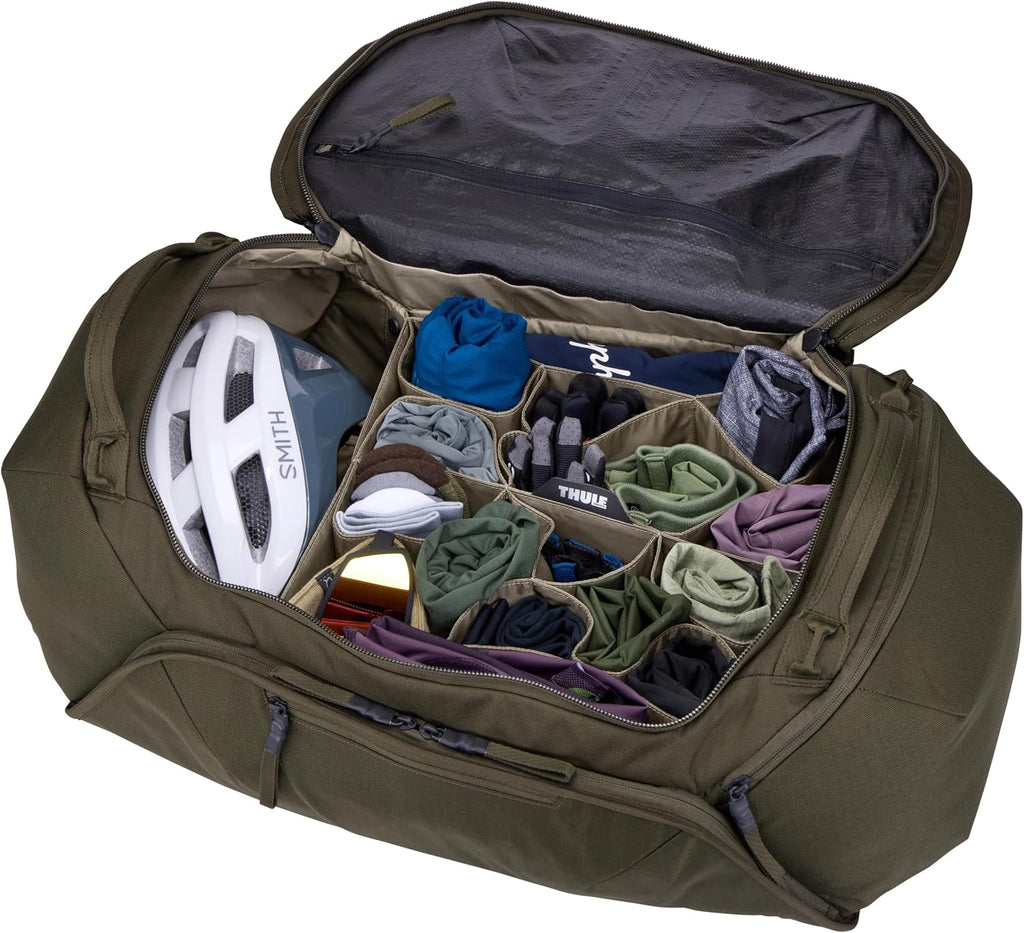 Thule RoundTrip 80L Duffel - Storage compartments to Organize and Protect Gear - Boot Bag for ski and Snowboard Travel - Soft Pocket for Goggles and Helmet - Dry Bag Included