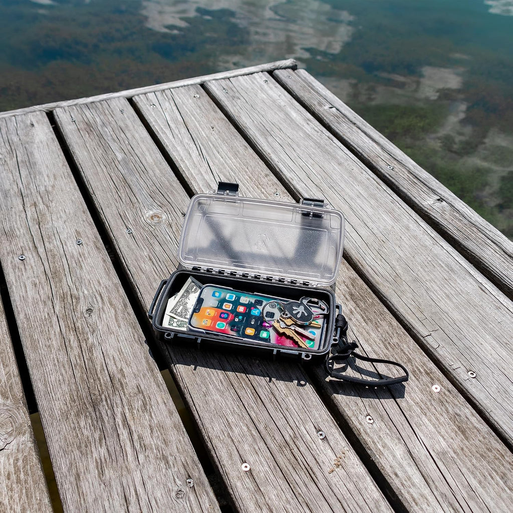 geckobrands Waterproof Dry Box with Silicone Liner – Durable, Dust-Proof, Crush-Proof Storage for Electronics and Gear