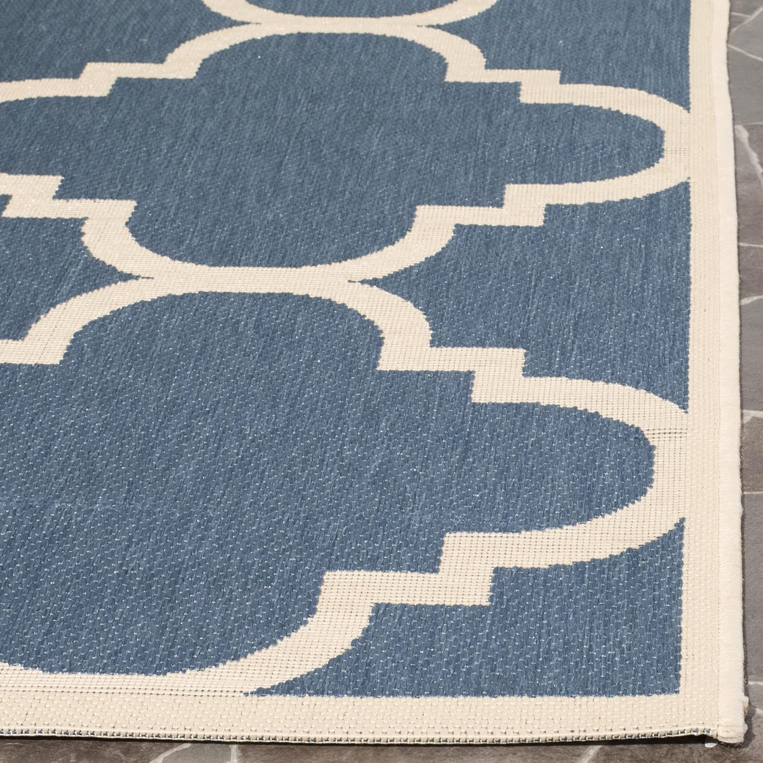 SAFAVIEH Washable Rug Outdoor Courtyard Collection - 2' x 3'7", Blue & Beige, Non-Shedding & Easy Cleaning, Ideal for Patio, Front Door, Entryway, Doormat (CY6243-243)