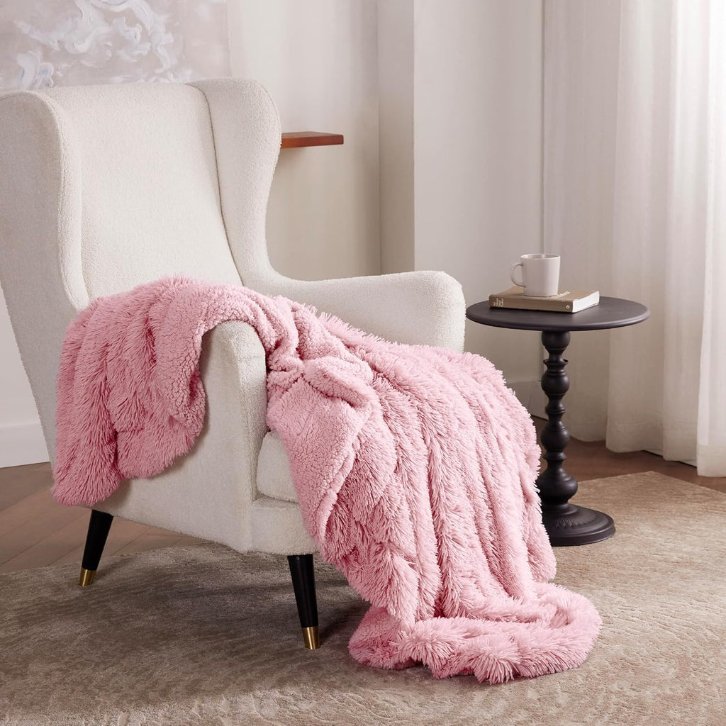 Bedsure Faux Fur Fluffy Fleece Sherpa Blanket Couch Throw Pink 50"x60"