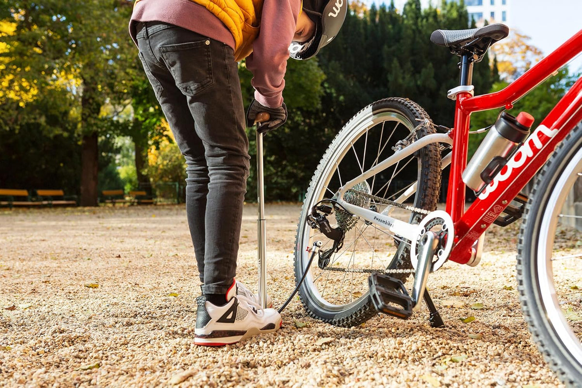 woom Airflo Kids Bike Pump, Mini Tire Pump, Presta & Schrader