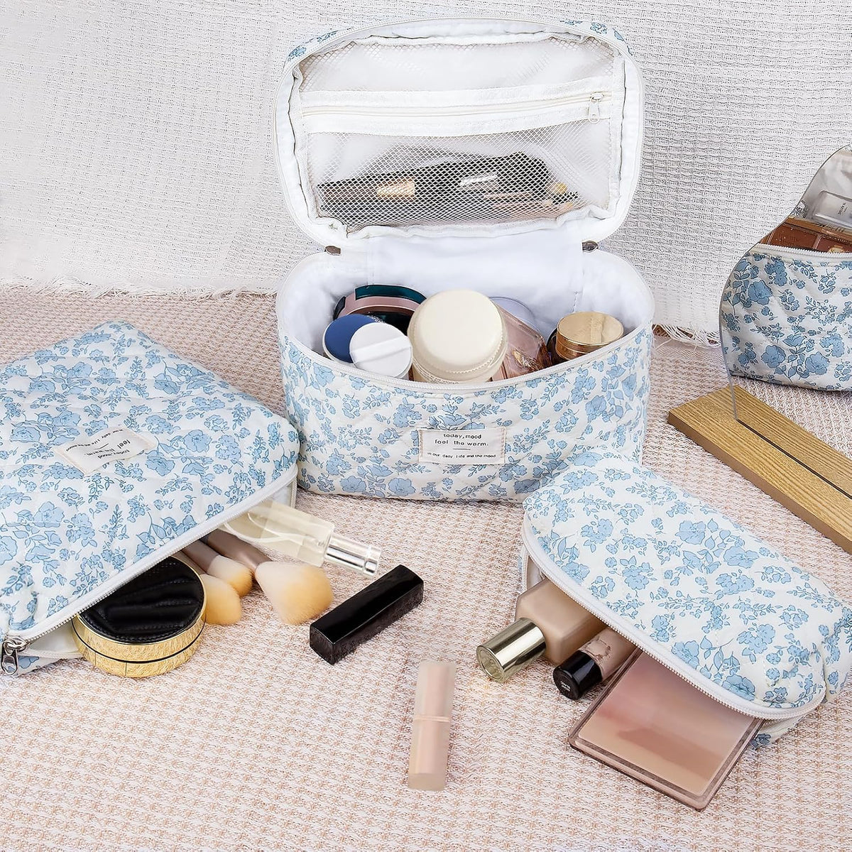 Gosect Makeup Bag Set, Quilted Makeup Bag, Large Floral Cosmetic Bag for Women, Cute Cotton Makeup Bags, Flower Travel Toiletry Organizer Bag (Blue Peacock Flower)
