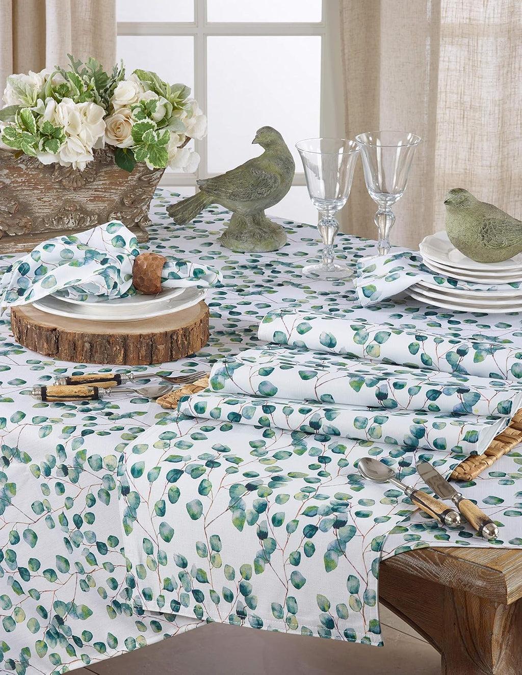 SARO LIFESTYLE Eucalyptus Leaf Tablecloth, Eucalyptus, 70"x160"