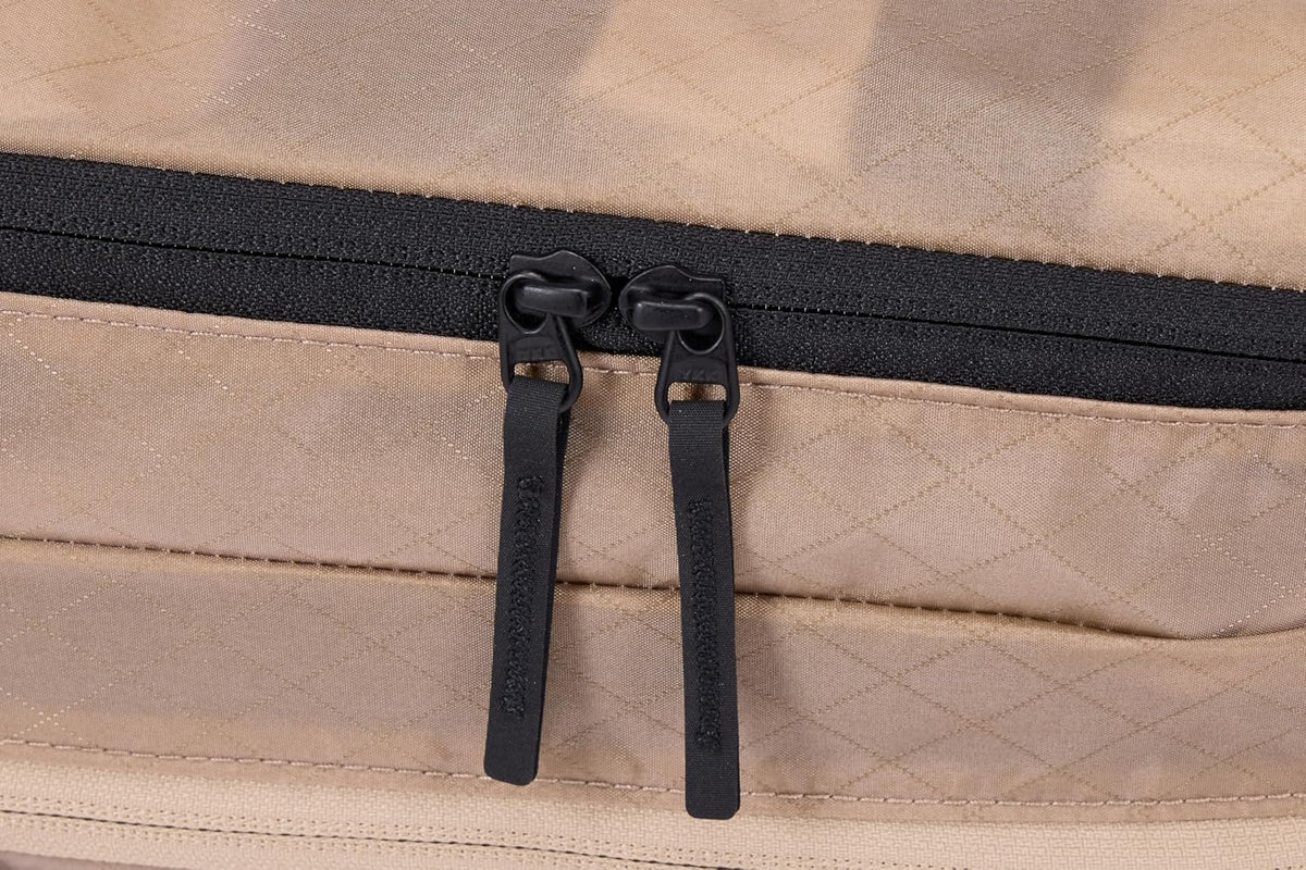 Thule Clean Dirty Packing Cube, Internal TPU divider, Semitransparent fabric, Easy to pack, YKK zippers