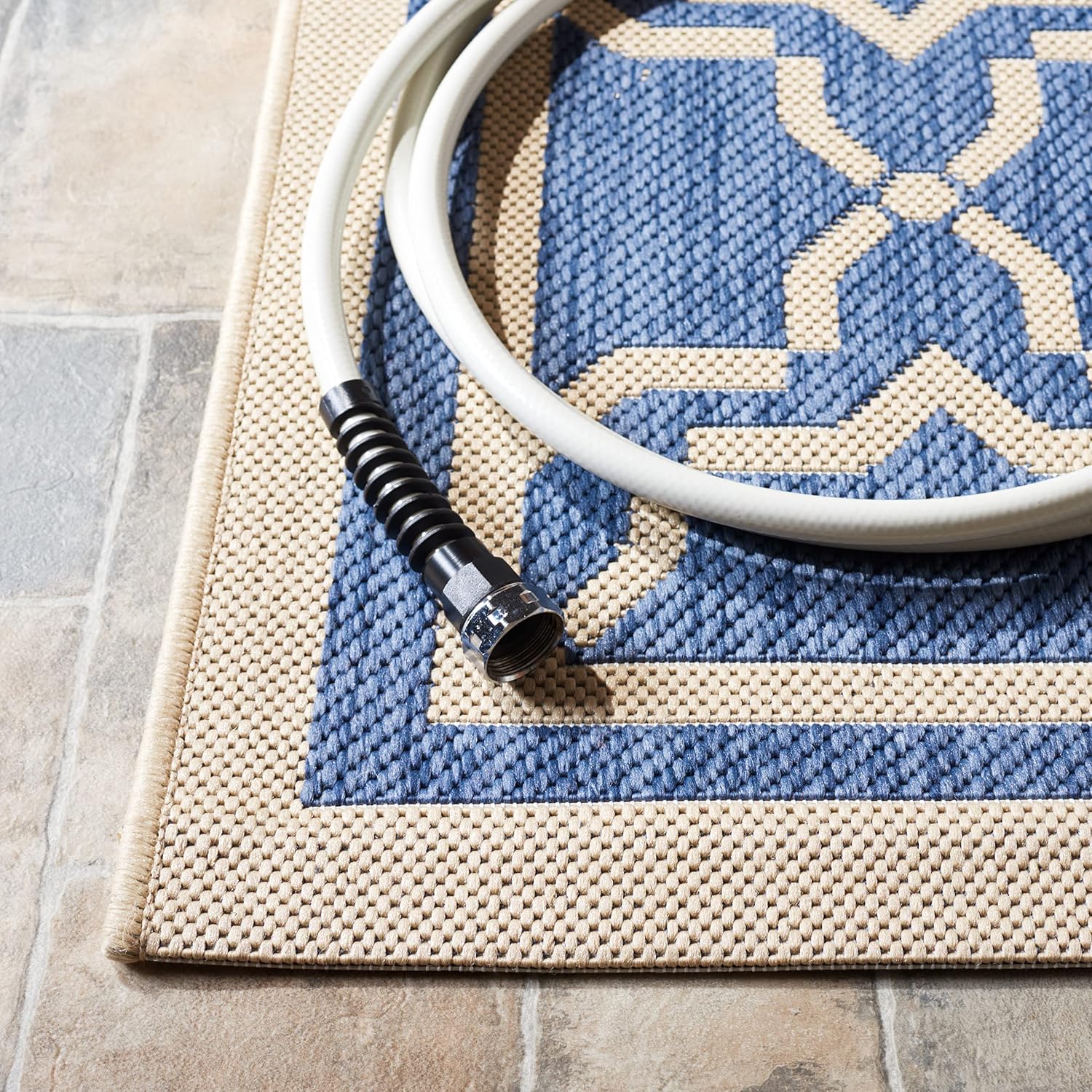 SAFAVIEH Courtyard Collection 2' x 3'7" Blue/Beige CY6916 Indoor/ Outdoor Waterproof Easy Cleaning Patio Backyard Mudroom Accent Rug