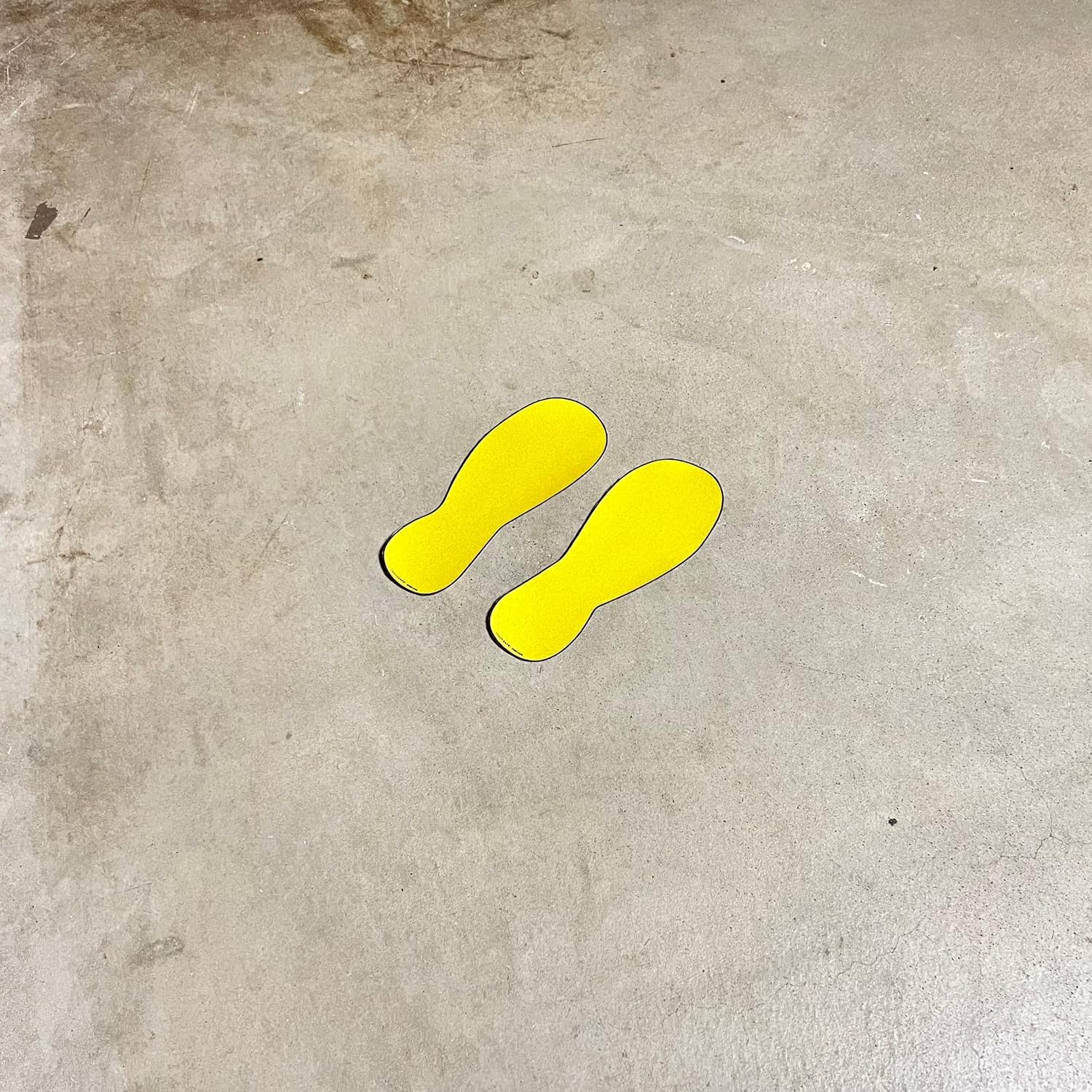 TRADESAFE Footprint Cutouts Anti-Slip Floor Stickers - 10 Pairs Foot Placement Stickers, Peel and Stick Adhesive Vinyl Foot Print Decals, ANSI-Compliant, 10 Inches Size