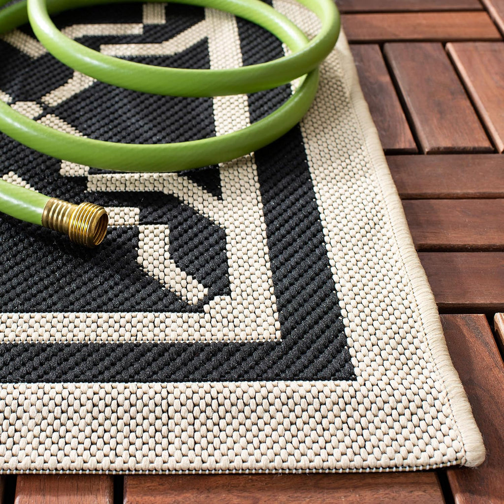 SAFAVIEH Courtyard Collection CY6916 Indoor/ Outdoor Non-Shedding Easy Cleaning Patio Backyard Porch Deck Mudroom Accent Rug, 2' x 3'7", Black / Beige