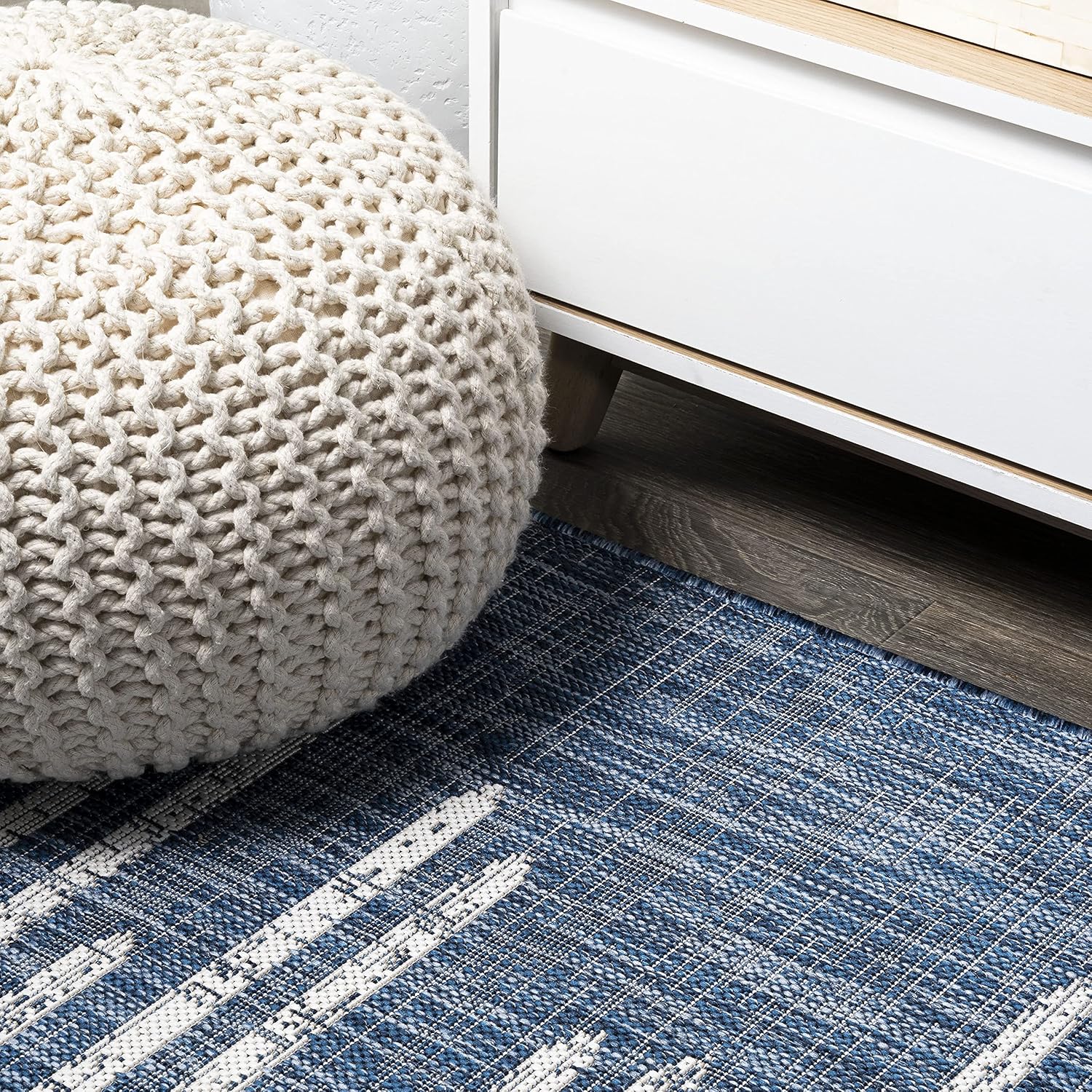 JONATHAN Y Stripe Geometric Indoor Outdoor Area Rug 8X10 Blue/Ivory, Zolak Berber for Backyard, Patio, Porch, Easy-Cleaning, High Traffic, Pet-Friendly, Non-Shedding (SMB124C-8)