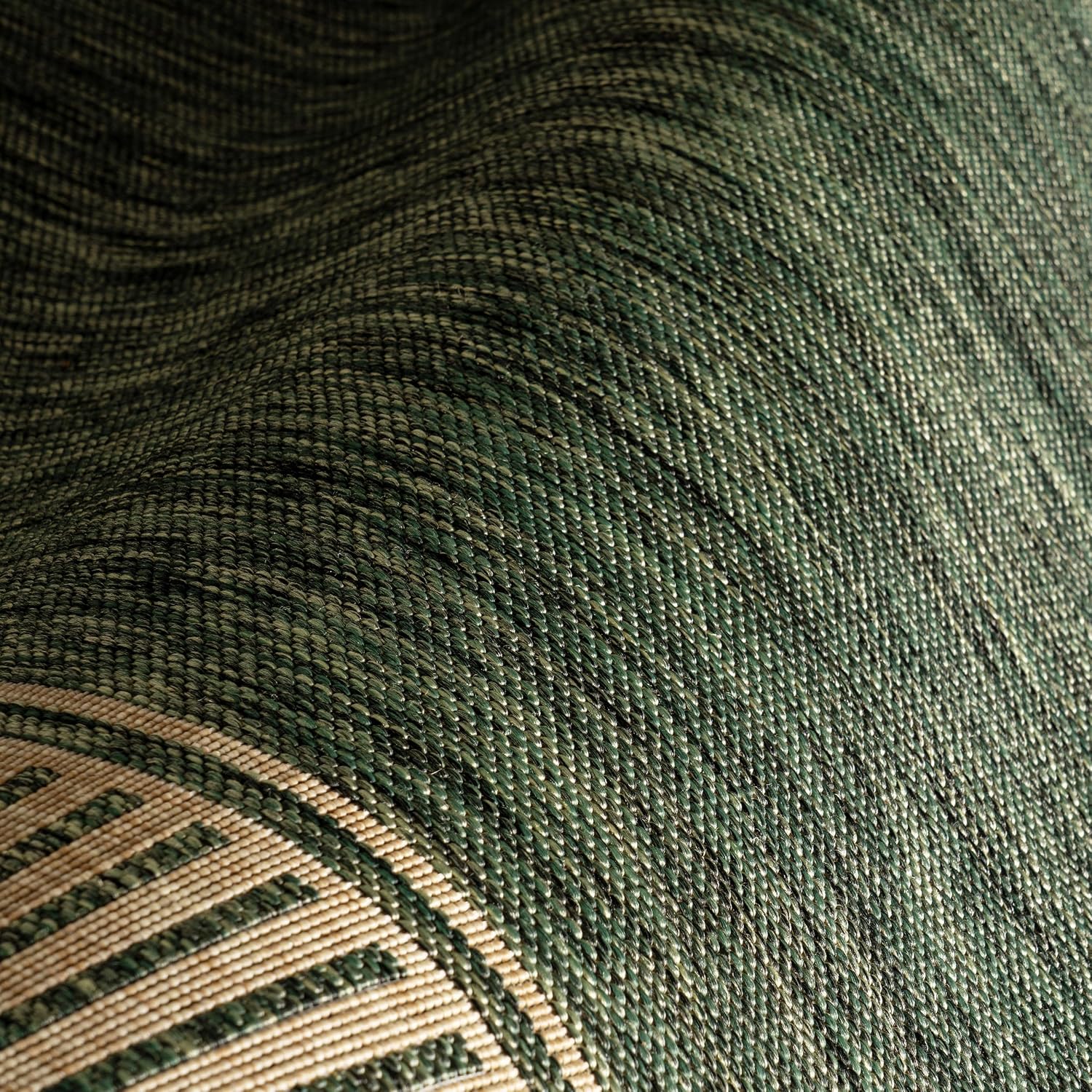 nuLOOM Asha Green Bordered Power Loomed Indoor/Outdoor Area Rug, 4' x 6'