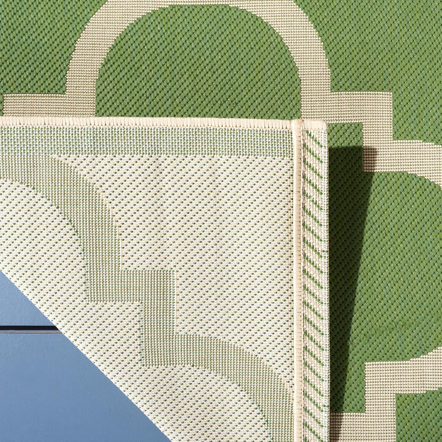 SAFAVIEH Washable Rug Outdoor Courtyard Collection - 2' x 3'7", Green & Beige, Non-Shedding & Easy Cleaning, Ideal for Patio, Front Door, Entryway, Doormat (CY6243-244)